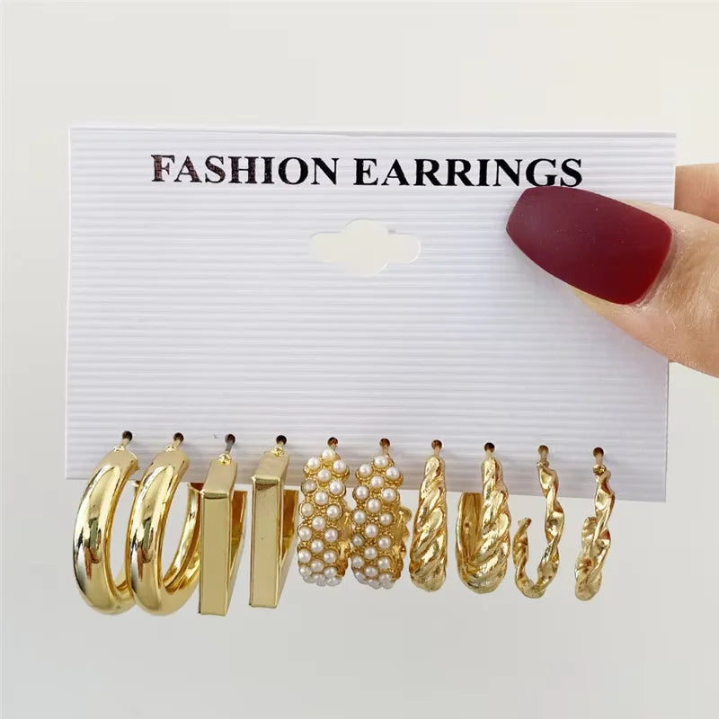 Golden Muse Hoop & Pearl Earring Set – 14-Piece Fashion Collection.