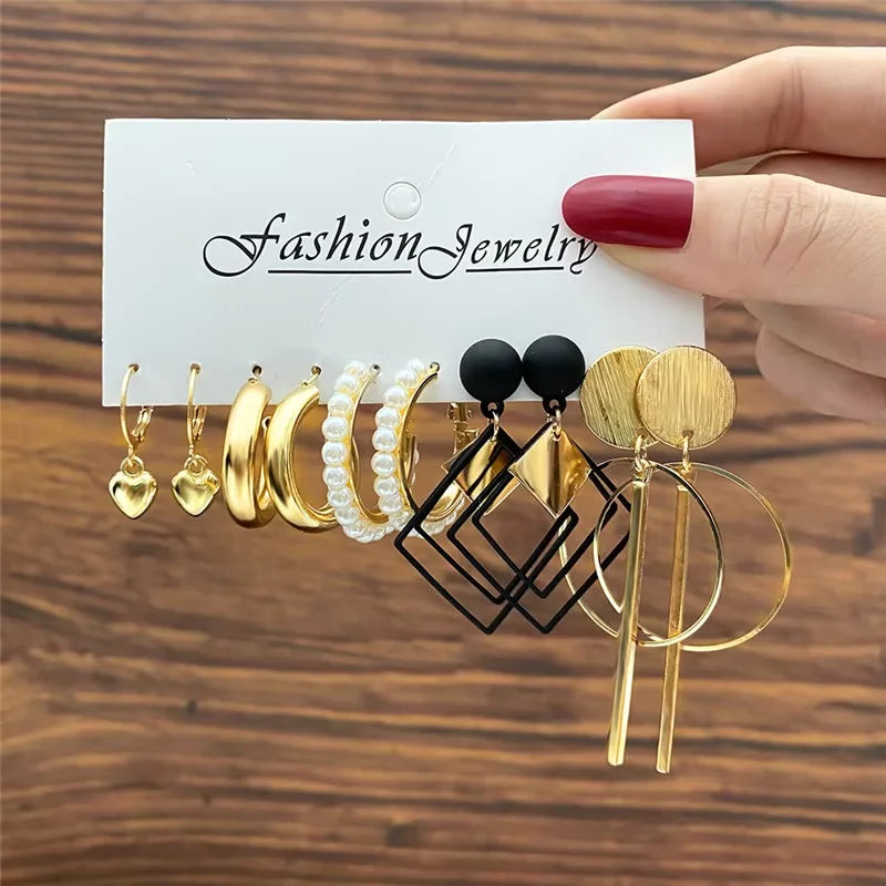 Golden Muse Hoop & Pearl Earring Set – 14-Piece Fashion Collection.